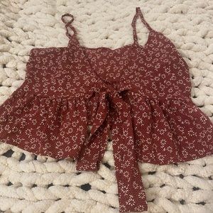 womens floral red tie in the front top